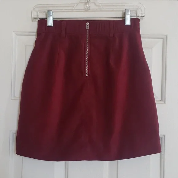HOLLISTER Burgundy Faux Suede Skirt Ultra High Rise High-Waisted Exposed Zipper - Picture 8 of 13